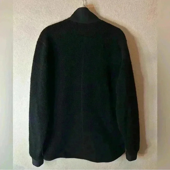 Lululemon Tundra Trek wool 1/2 Zip pullover Black Size Medium - Picture 3 of 5